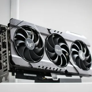 black and white box fan
